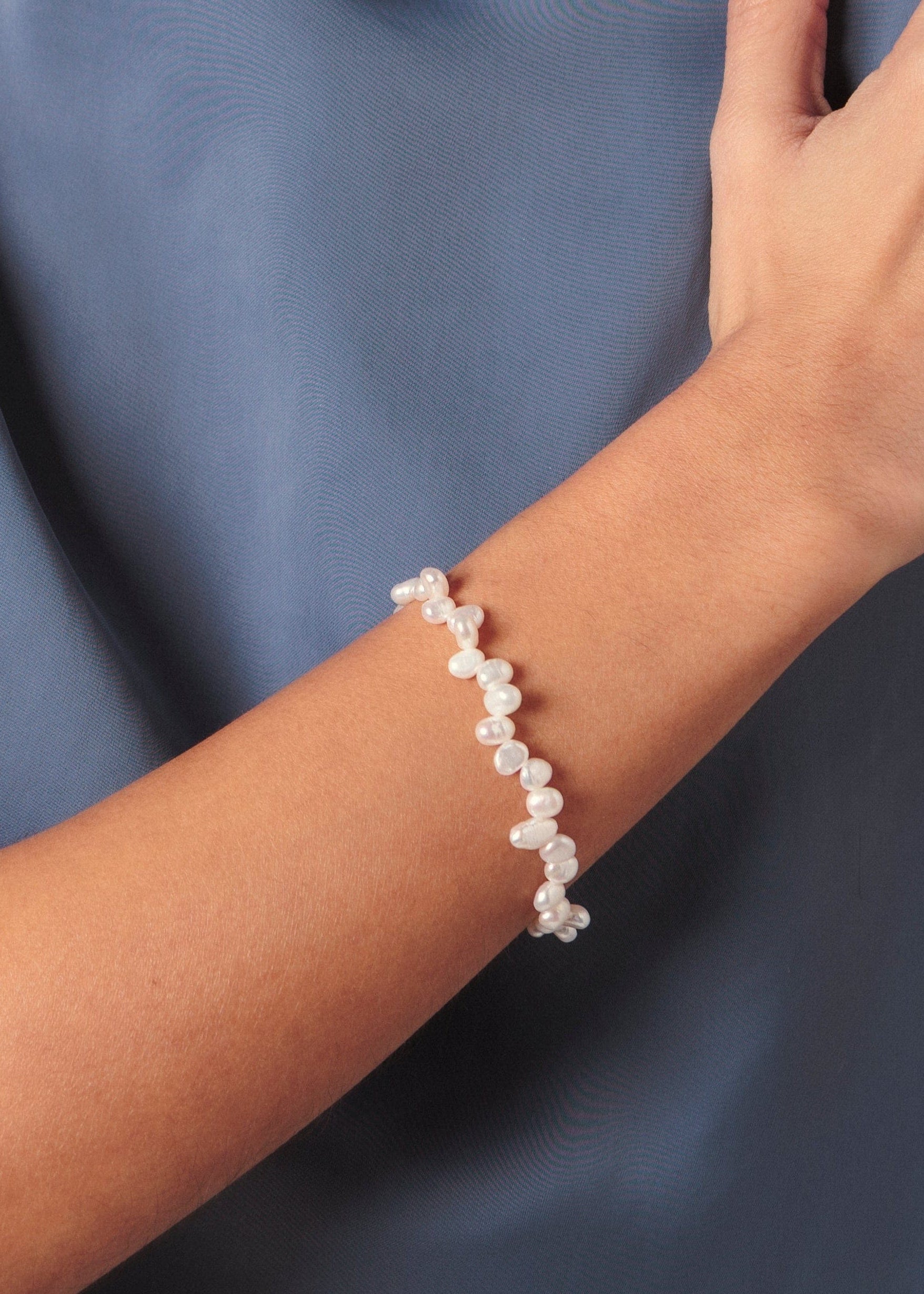 ellenoe Armbänder 925 Sterling Silver / 18K vergoldet / Natürliche Perlen / Gold PERLENARMBAND AMELIA - ARMBÄNDER - 18K VERGOLDET