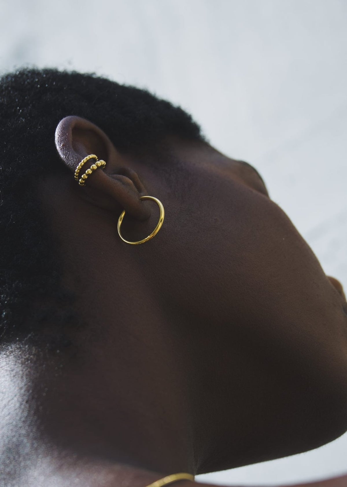 ellenoe Ear Cuff Gold EAR CUFF ROYA - OHRRINGE - 18K VERGOLDET