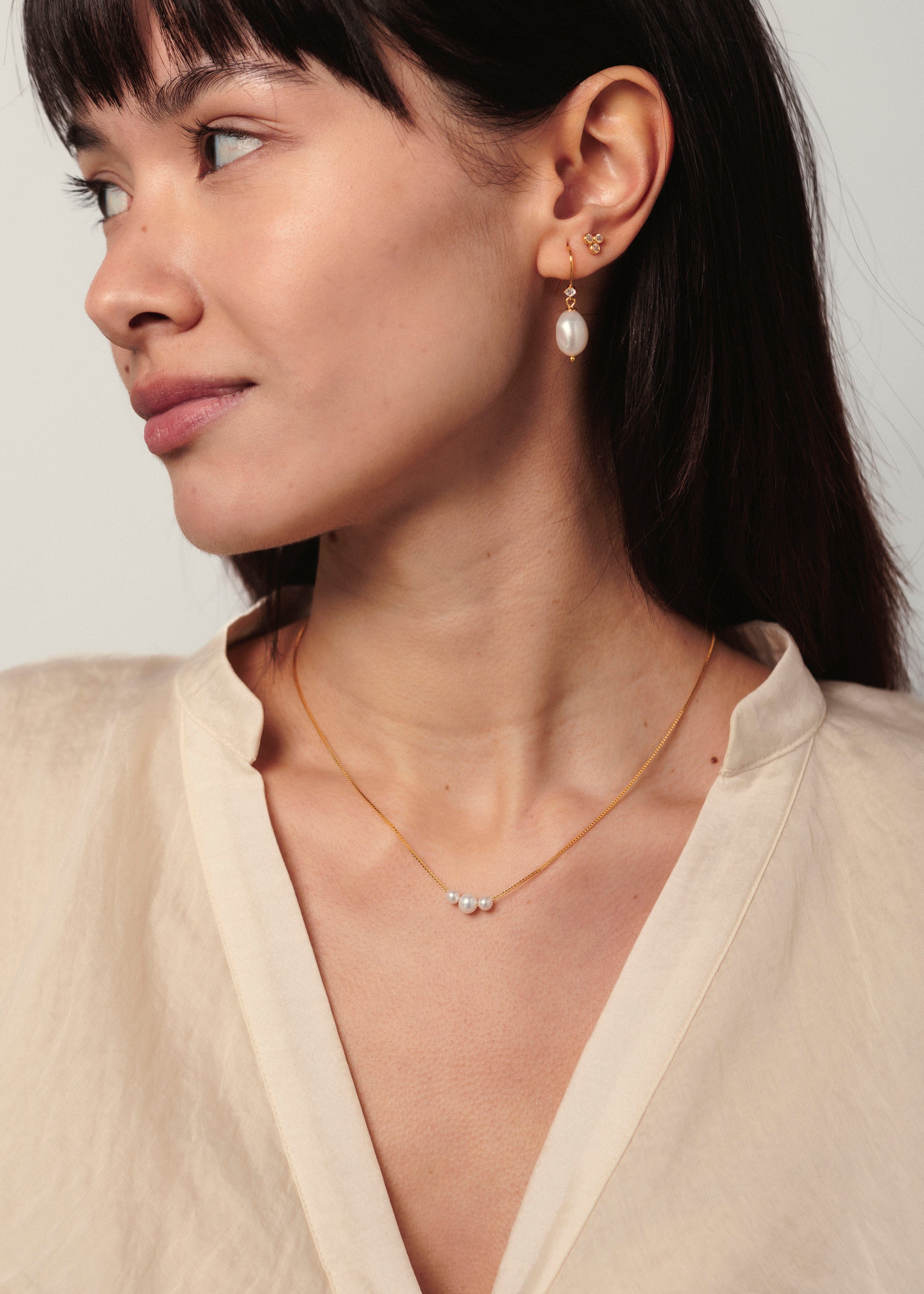 ellenoe Halskette 925 Sterling Silber / 18k vergoldet / Natürliche Süsswasse Perlen / Gold PERLENHALSKETTE MALIN - HALSKETTEN - 18K VERGOLDET