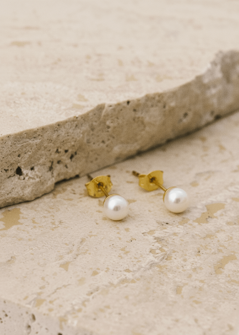 ellenoe Ohrringe 925 Sterling Silver / 18K vergoldet / Natürliche Perlen / Gold PERLENOHRSTECKER NOELIA - OHRRINGE - 18K VERGOLDET