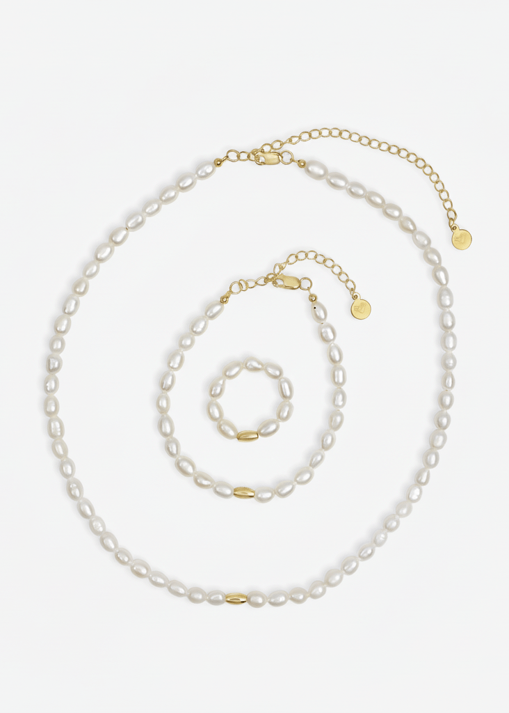 ellenoe Perlenhalskette 925 Sterling Silver / 18K vergoldet / Natürliche Perlen / Gold PERLENHALSKETTE MARINA - HALSKETTEN - 18K VERGOLDET