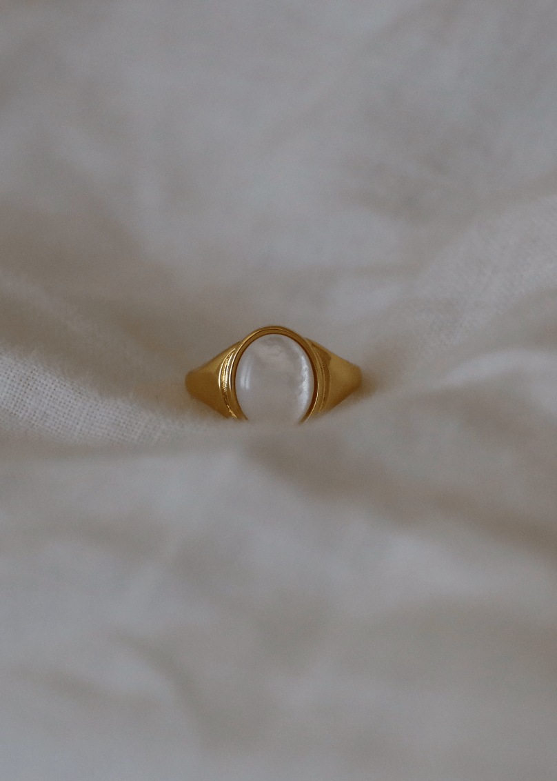 ellenoe Ringe 50-52 / 18K vergoldet / Perlmutt / Gold PERLMUTT-RING SOLEIL - RINGE - 18K VERGOLDET