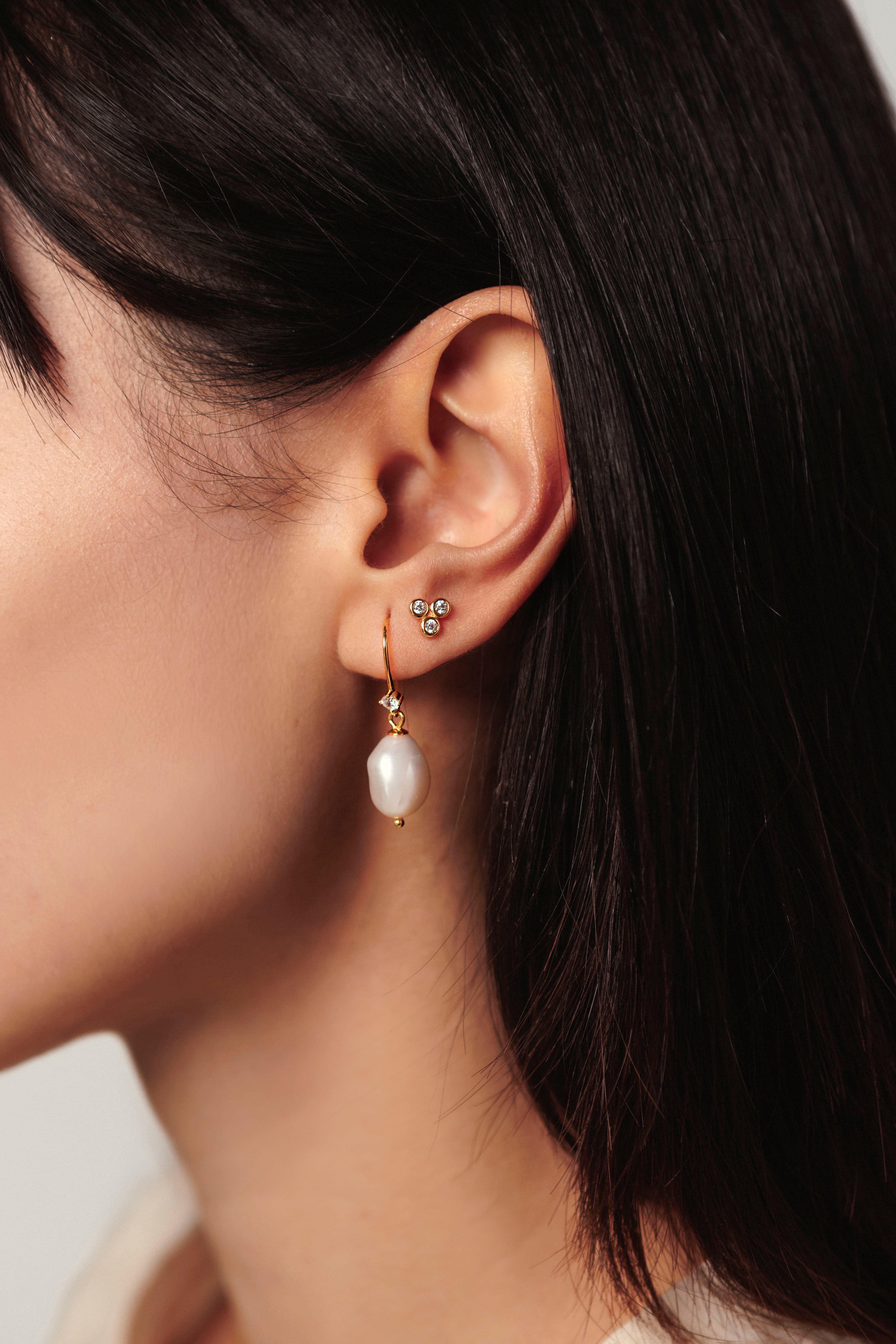 ellenoe Perlenohrringe 925 Sterling Silver / 18K vergoldet / Natürliche Perlen / Gold PERLENOHRRINGE ANGELA - OHRRINGE - 18K VERGOLDET