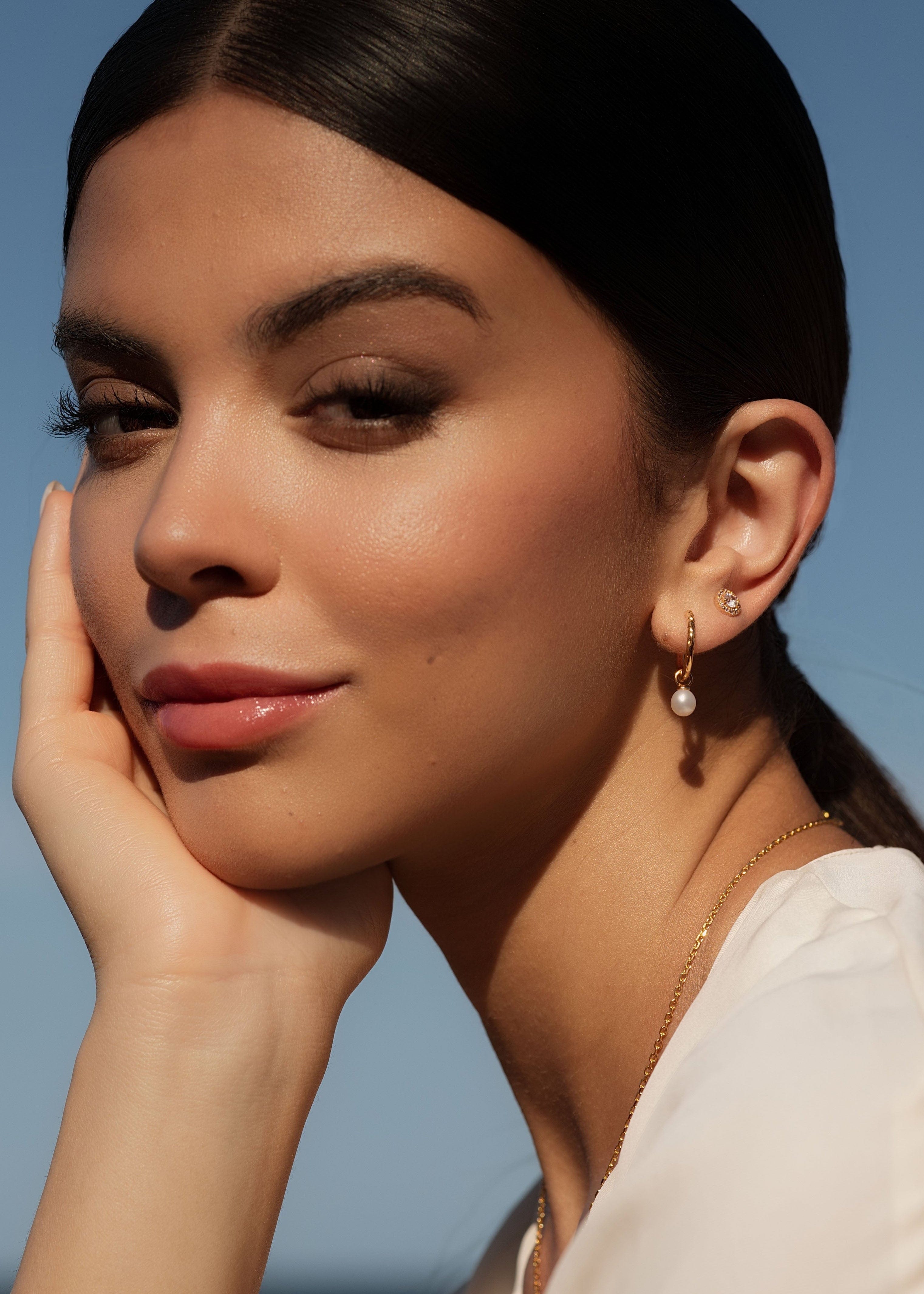 ellenoe Perlenohrringe 925 Sterling Silver / 18k vergoldet / Natürliche Perlen / Gold PERLENOHRRINGE NICOLE - OHRRINGE - 18K VERGOLDET