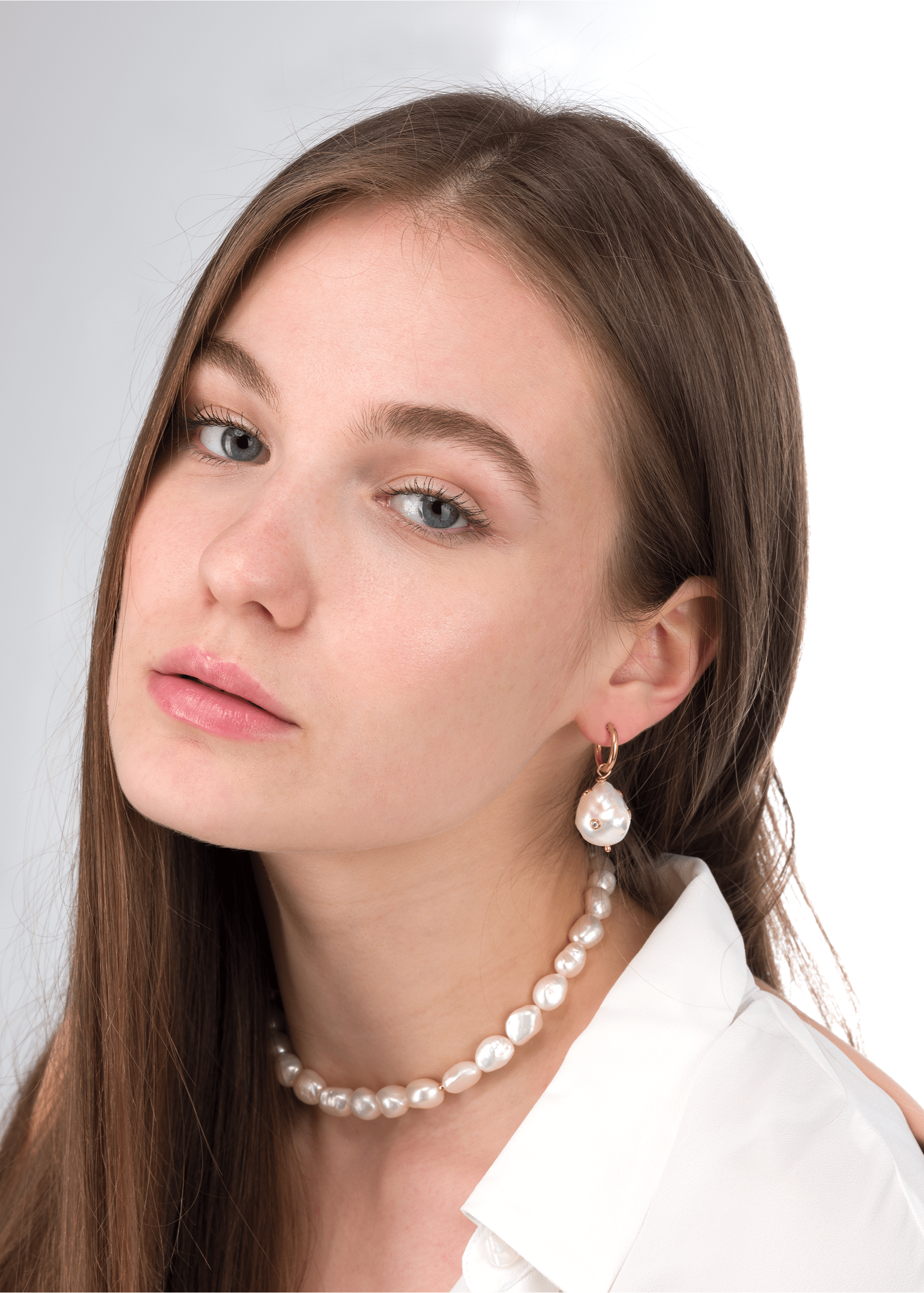 2021-ellenoe-Ohrringe-Maja-Model